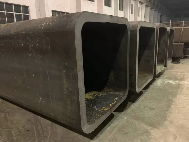 大口徑方管